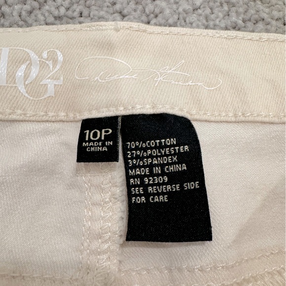 DG2 Diane Gilman Blue Jeans Embroidered Patchwork 10P, High-Rise Crop HSN - Picture 6 of 8